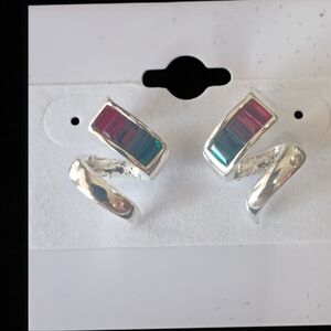 Vintage Roman Channel Set Ribbon Twist Earrings